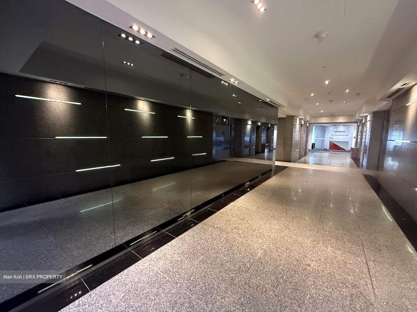 Concourse Skyline (D7), Office #451579381